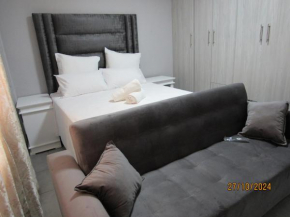 Azrisi Apartments